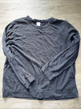 Nike Yoga  Black Long Sleeve Tee